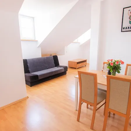 Апартаменты Podwale Str Large Flat In The Heart Of Old Town *